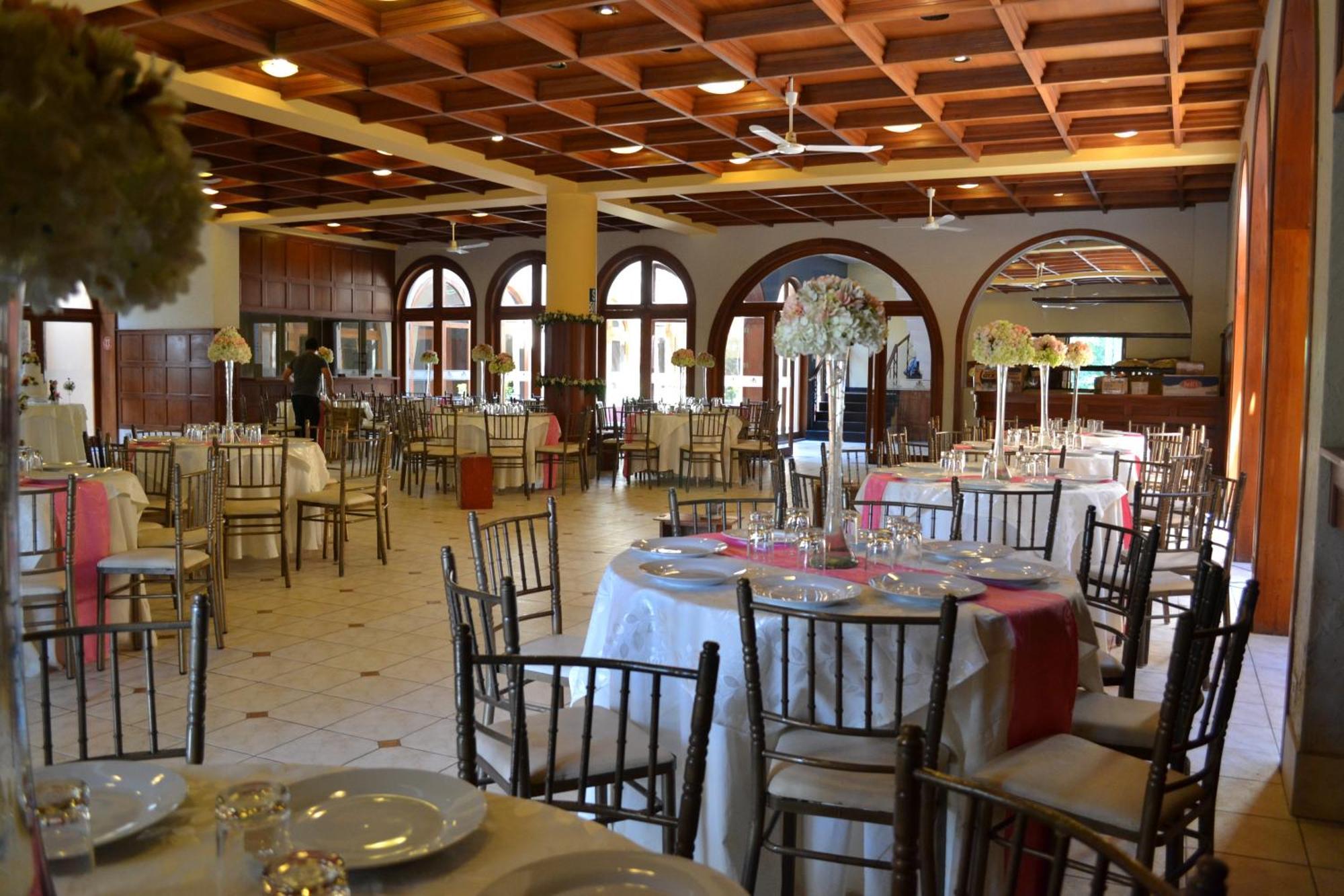 Dm Hoteles Mossone - Ica Esterno foto